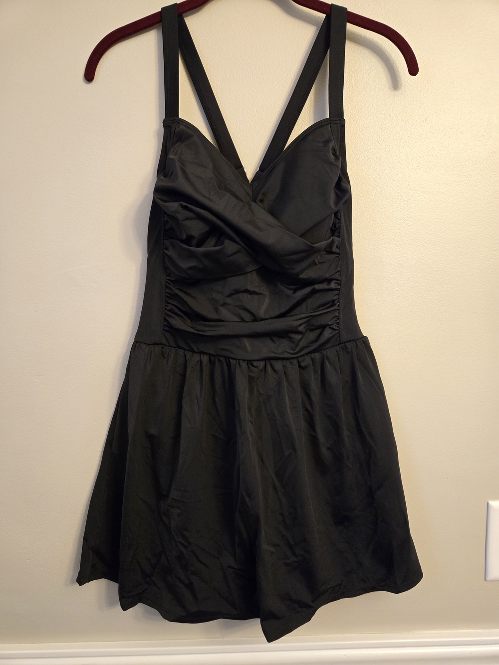 Denim & Co Women's Black Beach Sweatheart Neckline Swim Dress